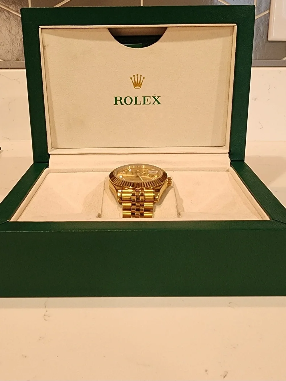 Rolex Gold Men's Bracelet Watch with Champagne Dial